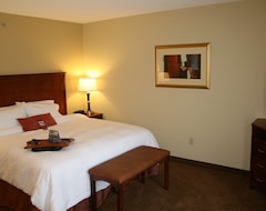 Hotel Hampton Inn & Suites Warren (Warren, USA)