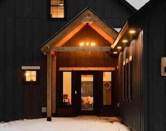 Hele huset/lejligheden Luxury Lakefront Cabin Retreat In Madison Lake Mn Sleeps 20+ 2 Secluded Acres (Madison Lake, USA)