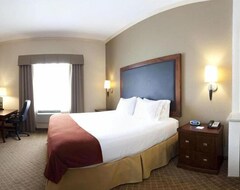Hotel Holiday Inn Express & Suites Deer Park (Deer Park, USA)