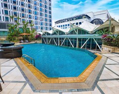 Hotel Peninsula Excelsior (Singapore, Singapore)