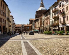 Otel Piazza Vittoriapavia Splendida Dimora (Pavia, İtalya)
