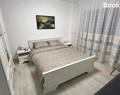 Casa/apartamento entero 1 Mai - Luxury Park Apartments - Self Check-in - Private Parking - 2 (Craiova, Rumanía)