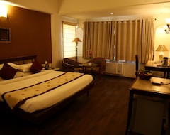 Guesthouse Hotel Ans International, Raigarh, (Raigarh, India)