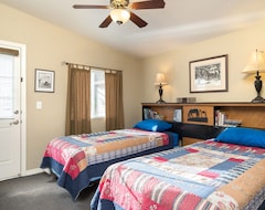 Hotelli Homestead Cottages (Ahwahnee, Amerikan Yhdysvallat)