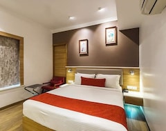 Otel JK Rooms 118 Urban Hermitage (Nagpur, Hindistan)