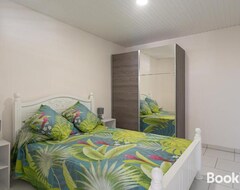 Cijela kuća/apartman Alpinia - Appt Avec Piscine Partagee (Saint Pierre, Antilles Française)