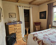 Tüm Ev/Apart Daire The Goulding Cottage And Farm -5 Bedroom, 8 Beds, 3 Baths (Henrieville, ABD)