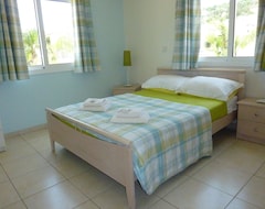Toàn bộ căn nhà/căn hộ Spacious 2 Bedroom Apartment With Sea Views And Fully Air-conditioned (Protaras, Síp)