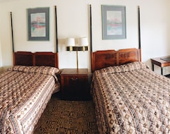 Hotel Red Carpet Inn & Suites Kissimmee (Kissimmee, USA)