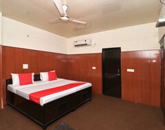 Khách sạn OYO 27614 Hotel Oscar Inn (Ludhiana, Ấn Độ)