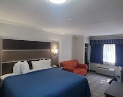 Hotelli Ambassador Inn And Suites (South Yarmouth, Amerikan Yhdysvallat)