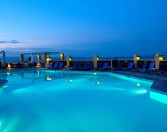 Hotel Daphne Holiday Club (Hanioti, Grčka)