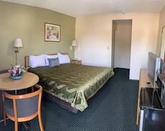Hotel Regency Inn (Lakeport, USA)