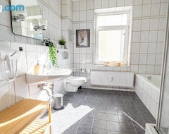Apart Otel Full House Premium Apartments A9 (Magdeburg, Almanya)