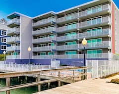 Entire House / Apartment Assateague House 508 (Ocean City, USA)