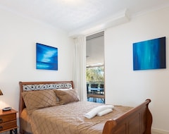 Hotel Beach House On Suttons (Redcliffe, Australia)