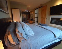 Cijela kuća/apartman California Tropical Resort Penthouse - Two Bedroom Apartment, Sleeps 5 (Irvine, Sjedinjene Američke Države)