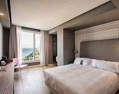 Riazor Hotel (A Coruña, Spain)