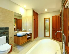 Hotel Mutiara Bali Resort (Seminyak, Indonesia)