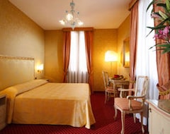 Hotel Castello (Venecia, Italia)