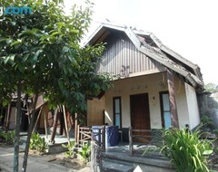 Khách sạn Oyo 93002 Kost Gayus (Mataram, Indonesia)