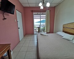 Hotel El Remate (Flores, Gvatemala)