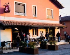 Khách sạn Locanda Della Pieve (Tizzano Val Parma, Ý)