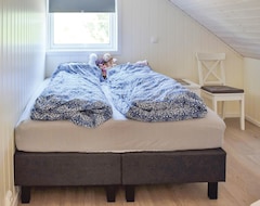 Hele huset/lejligheden 5 Bedroom Accommodation In Åna-sira (Flekkefjord, Norge)