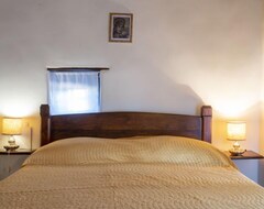 Cijela kuća/apartman Vacation Home Il Casaletto (lvc125) In Lago Di Vico - 3 Persons, 1 Bedrooms (Vejano, Italija)