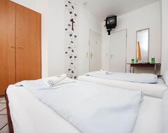 Hotel City-Pension Storch (Cologne, Germany)