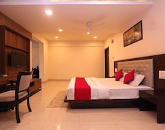 Hotel Westview (Silvassa, India)