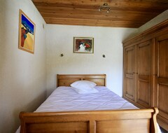 Toàn bộ căn nhà/căn hộ Cottage Of 60 M2 Restored A Lot Of Character With A Very Pleasant Veranda (Saint-Alyre-ès-Montagne, Pháp)