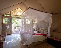 Bed & Breakfast Khowarib Lodge (Sesfontein, Namibia)