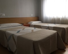 Hotel Pensión Coalla (Siero, Španjolska)