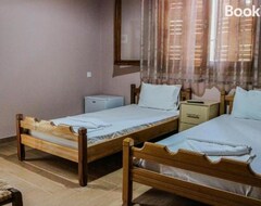 Hotel Elatofilito Rooms (Voulgareli, Greece)