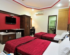 Khách sạn Capital O 643 Hotel Maharaja Residency (Jalandhar, Ấn Độ)