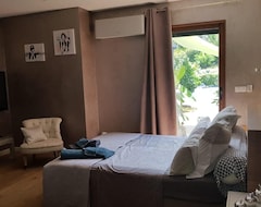 Toàn bộ căn nhà/căn hộ Charming Bed And Breakfast (Valle-di-Campoloro, Pháp)