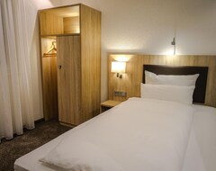 Khách sạn Hotel Go2Bed (Weil am Rhein, Đức)