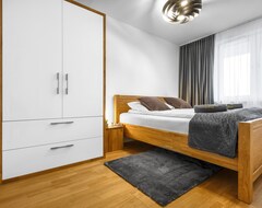 Huoneistohotelli Emihouse Cityvibe Apartments (Rzeszów, Puola)