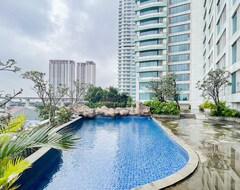 Hotelli Redliving Apartemen Grand Kamala Lagoon - Rooms 911 Tower Barclay South With Netflix (Bekasi, Indonesia)