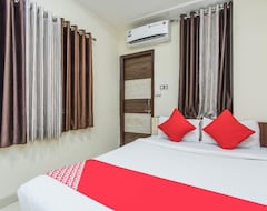 Khách sạn OYO 4042 Hotel Mehar Residency (Indore, Ấn Độ)