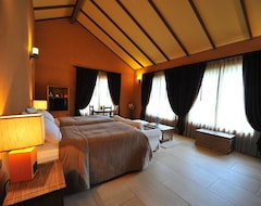 Khách sạn Toscana Hotel La Casetta (Nakhon Nayok, Thái Lan)