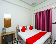 Khách sạn OYO 17011 Hotel Kiran (Mussoorie, Ấn Độ)