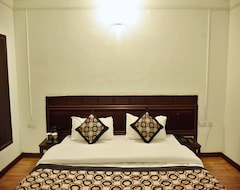 Khách sạn OYO 3506 Hotel Him Shakti (Kullu, Ấn Độ)