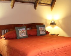 Khách sạn Xaus Lodge (Kgalagadi Transfrontier Park, Nam Phi)