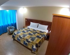 Hotel Esencia Suites (Lima, Perú)