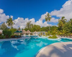 Hotel Equator Village (Addu Atoll, Maldivler)