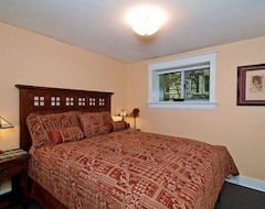 Hotelli A Suite at Kitsilano Cottage (Vancouver, Kanada)
