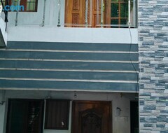 Koko talo/asunto Fiona Homestay (Sriperumbudur, Intia)