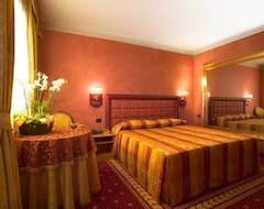 Hotel Motel Del Duca (Cava Manara, İtalya)